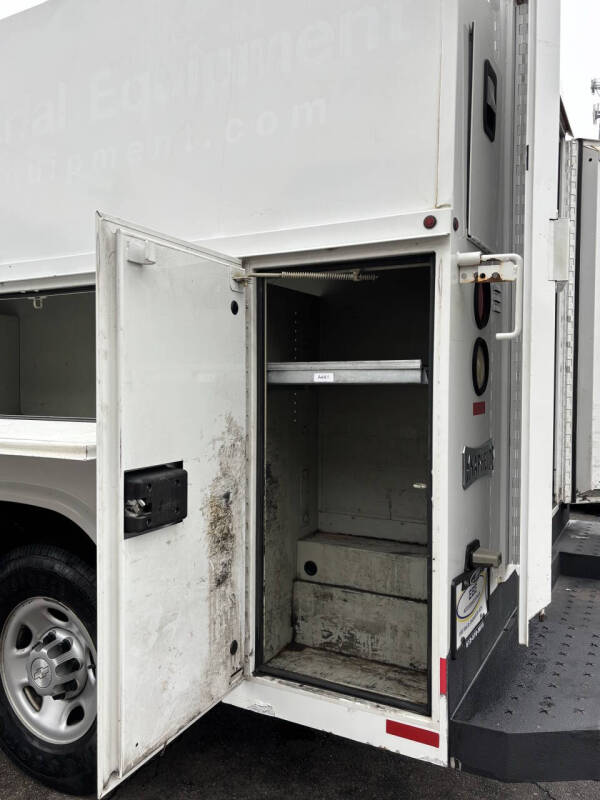 2017 Chevrolet Express 3500