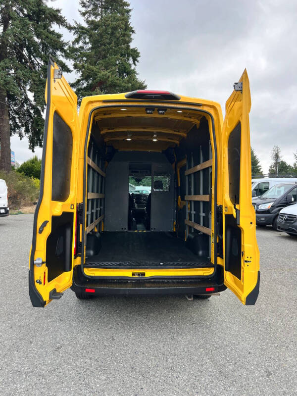 2020 Ford Transit 250