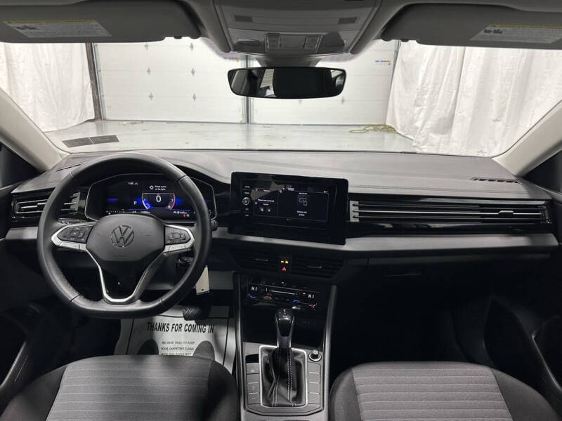 2025 Volkswagen Jetta S