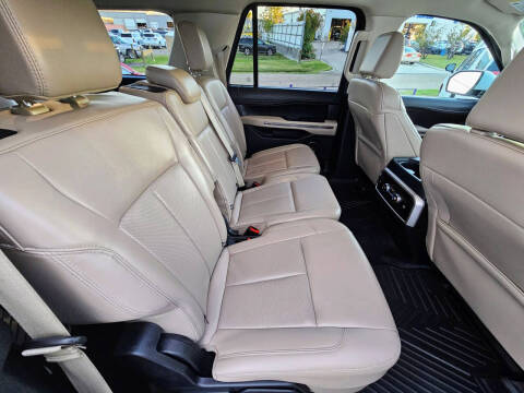 2023 Ford Expedition MAX XLT