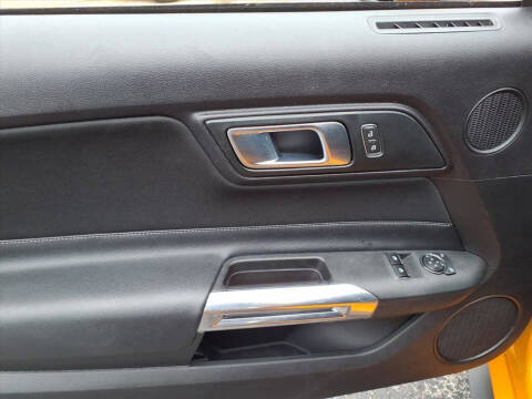 2019 Ford Mustang EcoBoost