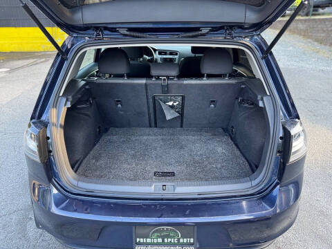 2016 Volkswagen Golf TSI S