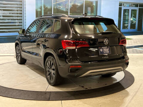 2022 Volkswagen Taos S 4Motion