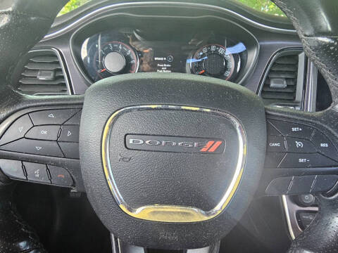 2018 Dodge Challenger SXT Plus