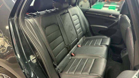 2015 Volkswagen Golf GTI S