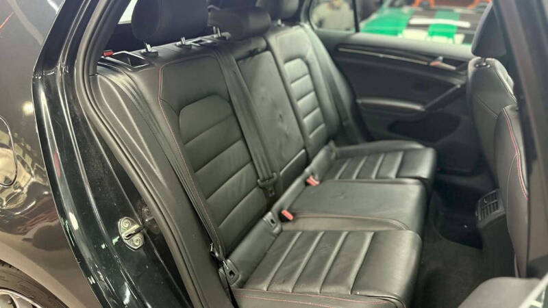 2015 Volkswagen Golf GTI S