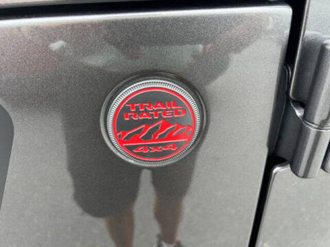2026 Jeep Gladiator Shadow Ops