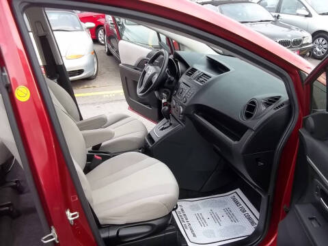 2013 Mazda MAZDA5 Sport