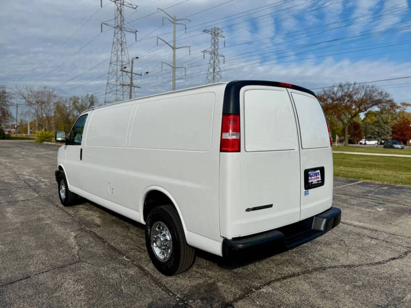 2020 Chevrolet Express 2500