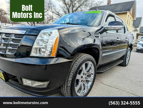 2009 Cadillac Escalade EXT for sale at Bolt Motors Inc in Davenport IA