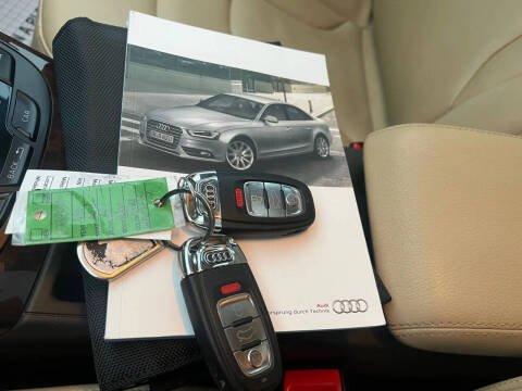 2016 Audi A4 2.0T quattro Premium Plus