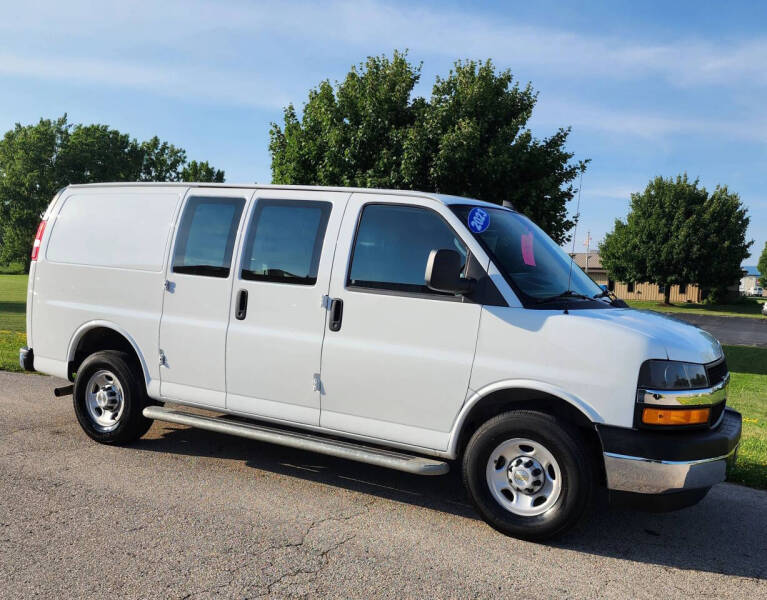 2023 Chevrolet Express 2500