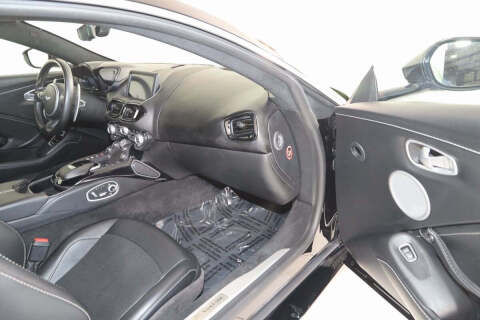 2019 Aston Martin Vantage