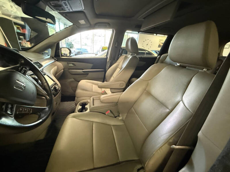 2014 Honda Odyssey Touring