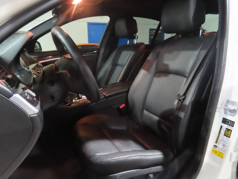 2013 BMW 5 Series 535i