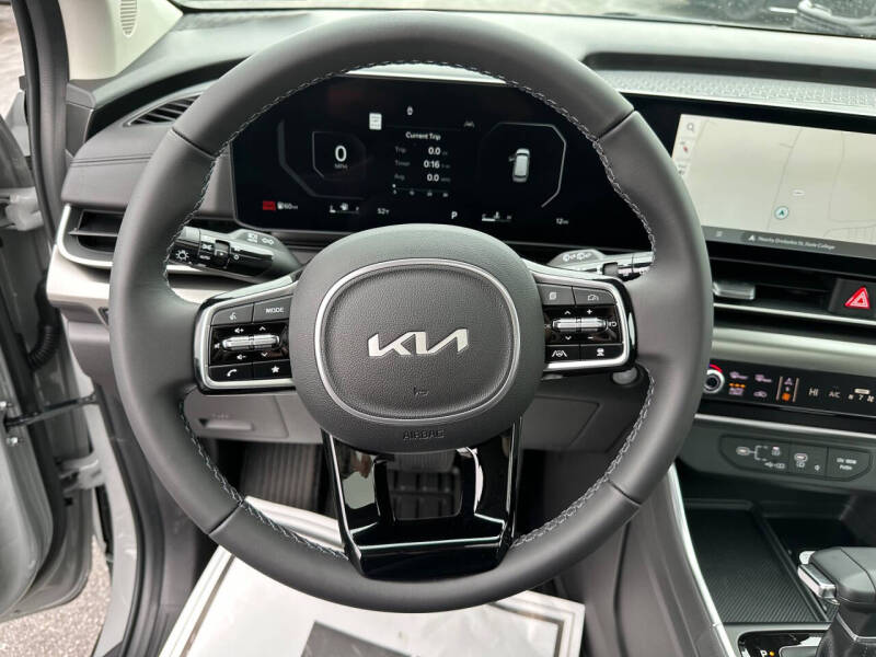 2026 Kia Carnival SX