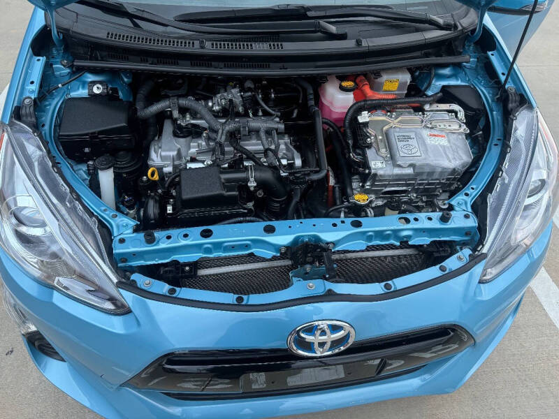 2015 Toyota Prius c Four