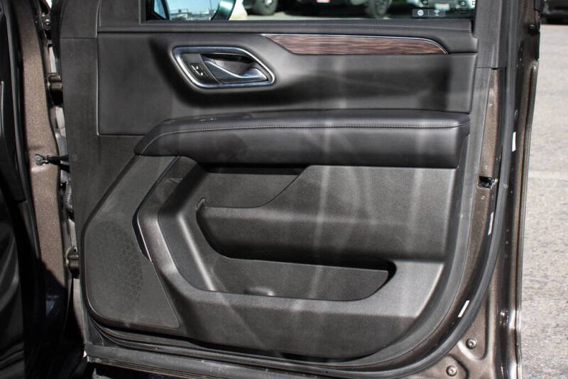 2021 Chevrolet Suburban LS