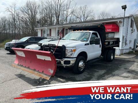 2015 Ford F-350 Super Duty for sale at Dave Franek Automotive in Wantage NJ