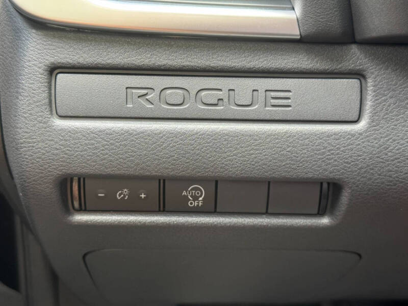 2023 Nissan Rogue S