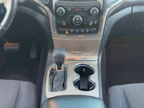 2016 Jeep Grand Cherokee Laredo