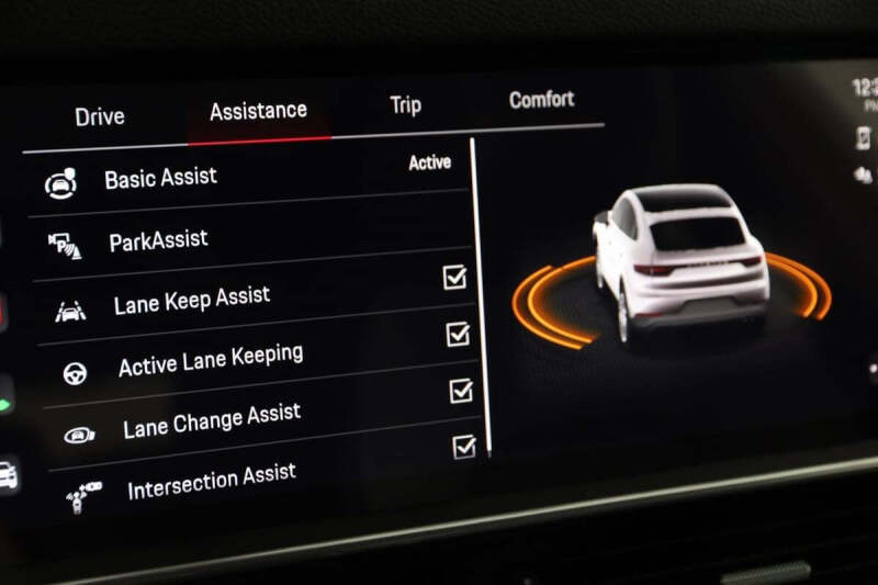 2023 Porsche Cayenne