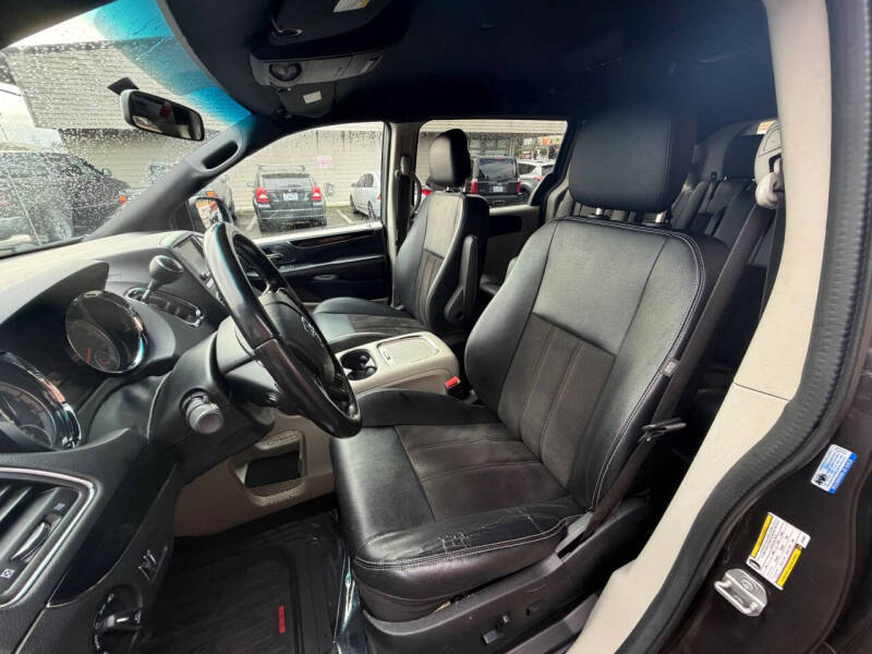 2020 Dodge Grand Caravan SXT