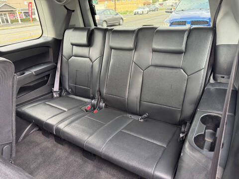 2010 Honda Pilot Touring w/Navi