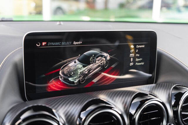 2020 Mercedes-Benz AMG GT 23