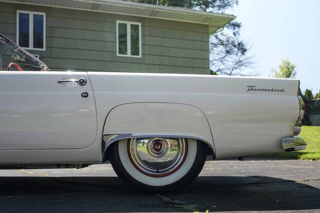 1955 Ford Thunderbird