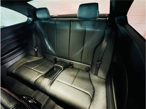 2018 BMW 2 Series 230i