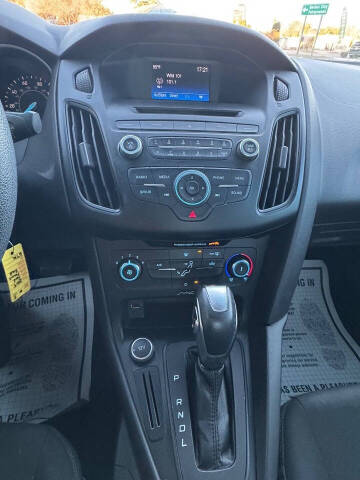 2015 Ford Focus SE
