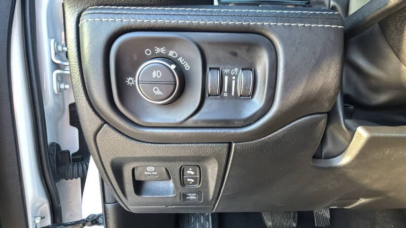 2025 RAM 1500 Limited