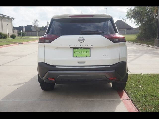 2022 Nissan Rogue SL