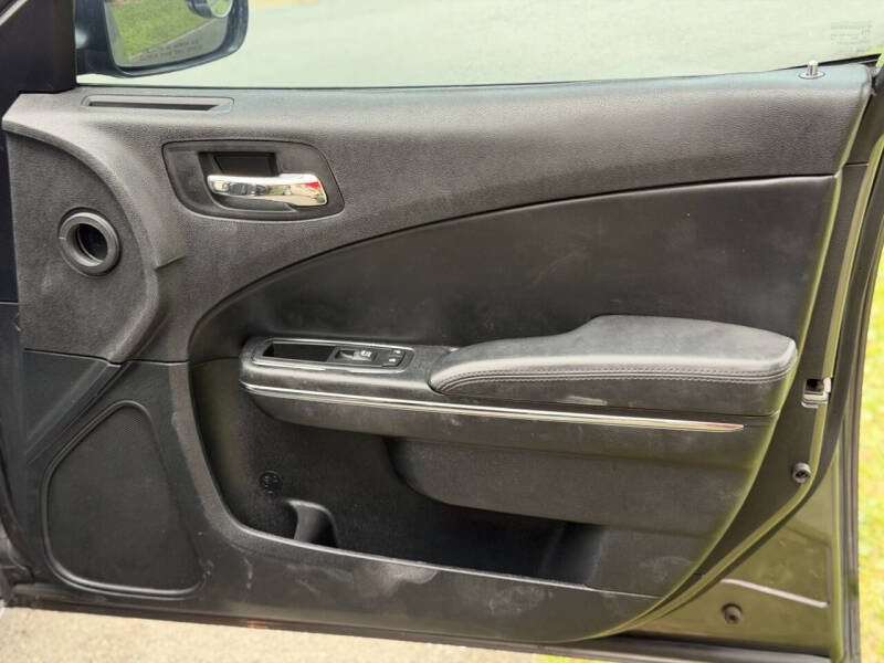 2014 Dodge Charger SE