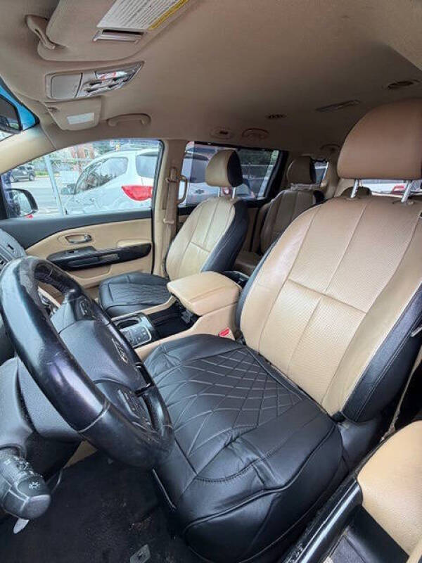 2015 Kia Sedona SX