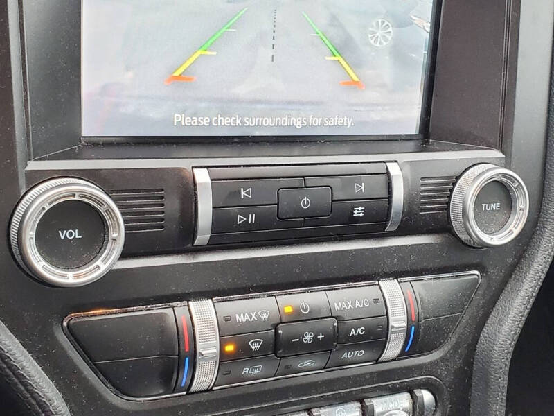 2021 Ford Mustang EcoBoost