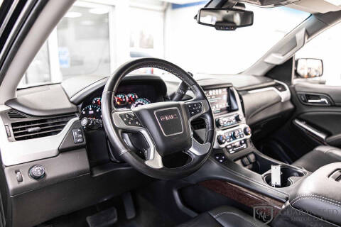 2017 GMC Yukon SLT