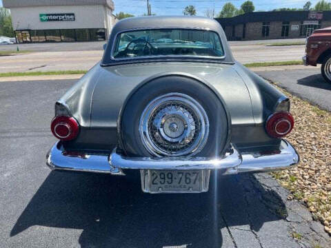 1956 Ford Thunderbird