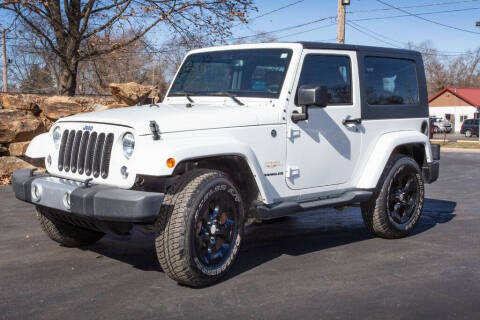 2015 Jeep Wrangler for sale at CROSSROAD MOTORS in Caseyville IL