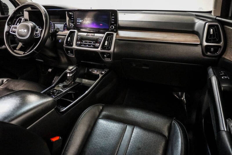 2022 Kia Sorento X-Line S