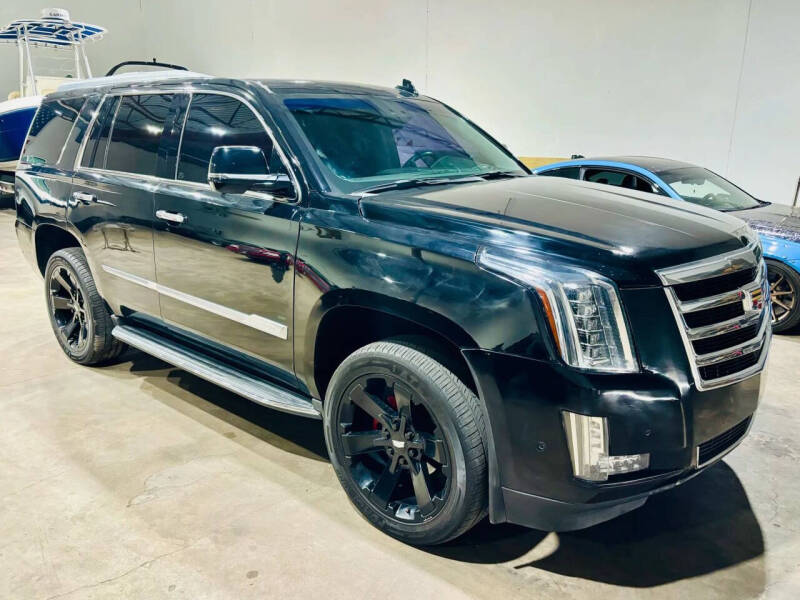 2019 Cadillac Escalade Luxury