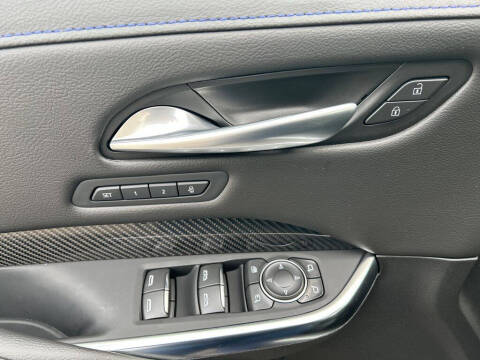 2025 Cadillac XT4 Sport