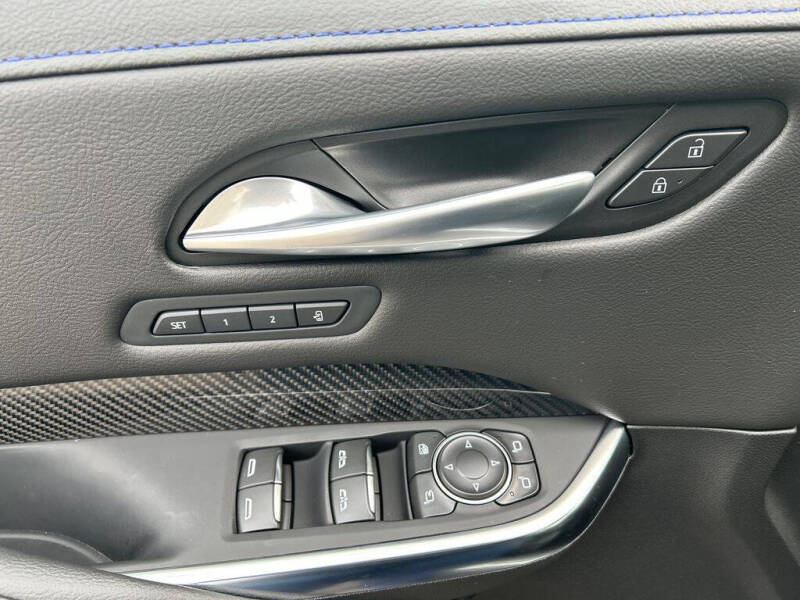 2025 Cadillac XT4 Sport