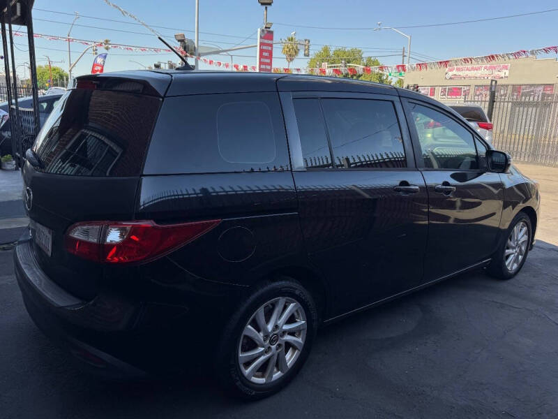 2013 Mazda MAZDA5 Sport