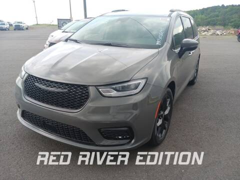 2023 Chrysler Pacifica for sale at RED RIVER DODGE - Red River of Malvern in Malvern AR