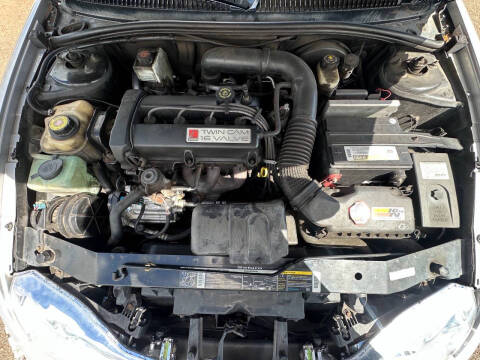 2001 Saturn S-Series SC2