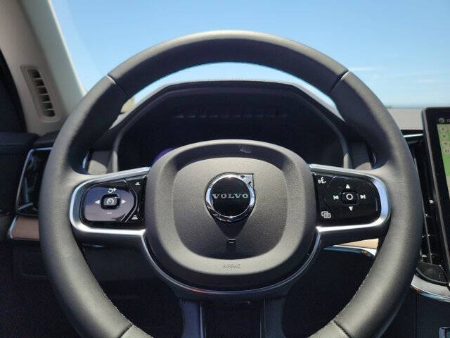 2026 Volvo XC90 B5 Core