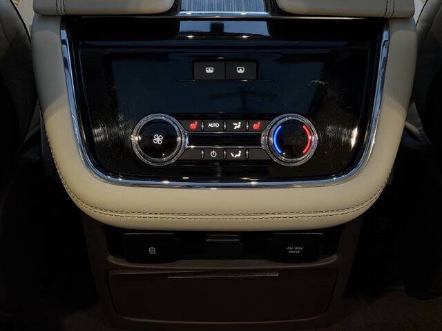 2020 Lincoln Navigator L Black Label