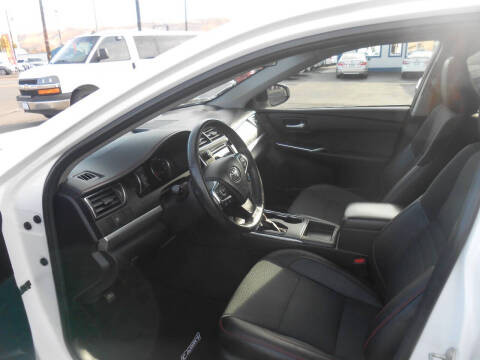 2017 Toyota Camry SE